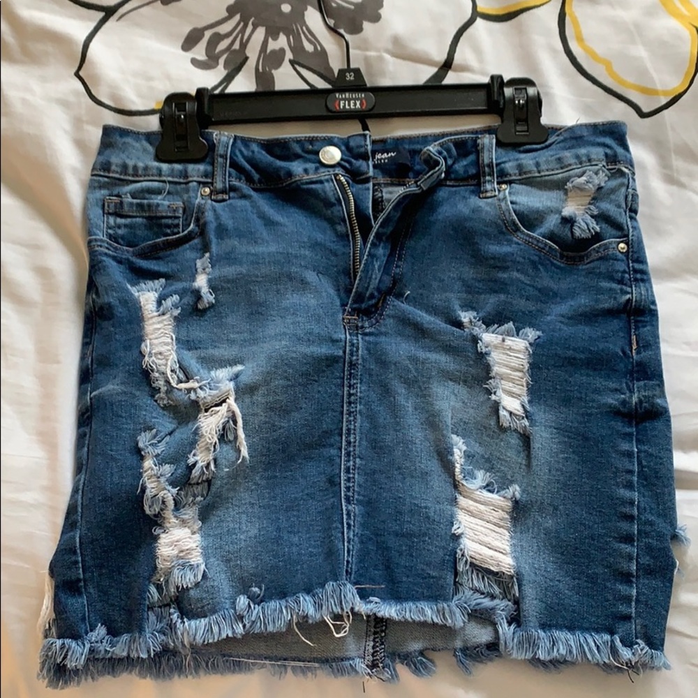Beautiful ripped jean skirt